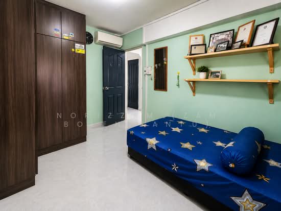 238 Bukit Batok East Avenue 5 - Bedroom