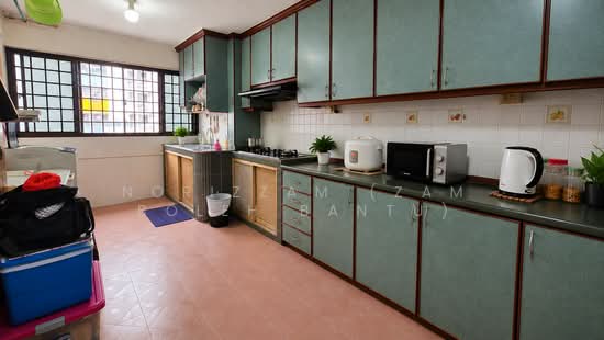238 Bukit Batok East Avenue 5 - Kitchen